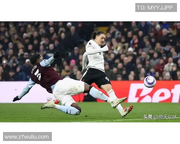 英超激战曼城狂胜拜仁四球绝杀瞬间引发全场狂欢分析