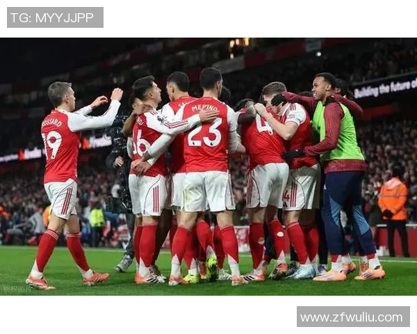 中超精彩对决阿森纳与曼联战成平局乌龙球成为全场焦点解析 中超精彩对决阿森纳与曼联战成平局乌龙球成为全场焦点解析