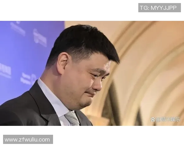 姚明在篮球场上的辉煌岁月与难忘瞬间回忆录 姚明在篮球场上的辉煌岁月与难忘瞬间回忆录