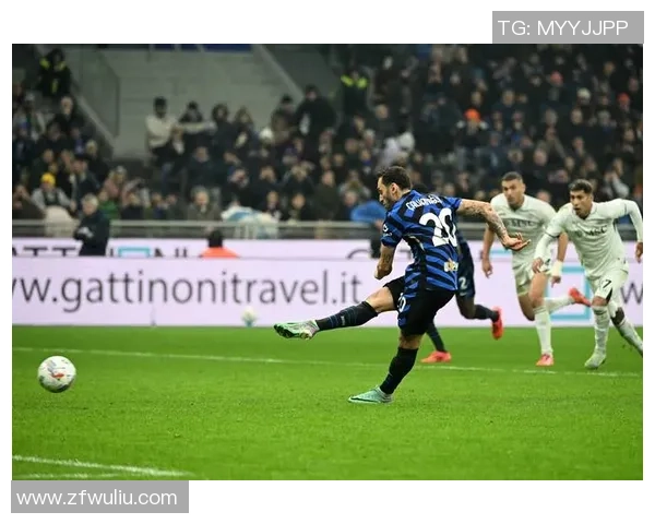 意甲激战：多特蒙德逆转那不勒斯帽子戏法引爆全场激情时刻回顾