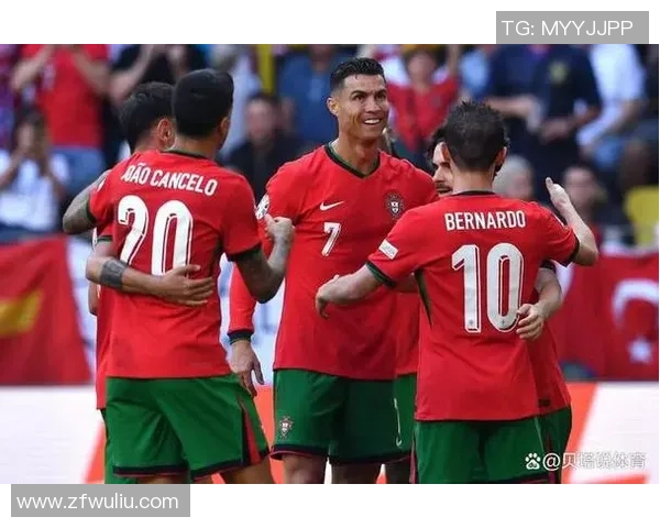 意甲精彩对决里昂与多特蒙德战成平局乌龙球成焦点引发转会热议