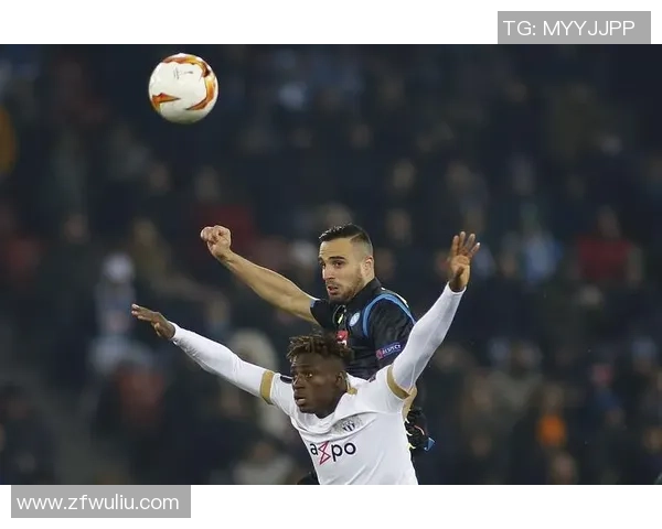 欧联杯精彩对决那不勒斯大胜波尔图乌龙球瞬间点燃全场气氛