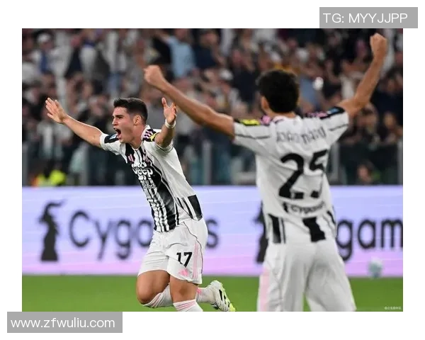 中超精彩对决：尤文图斯与利物浦1比1平局引发全场热烈反响